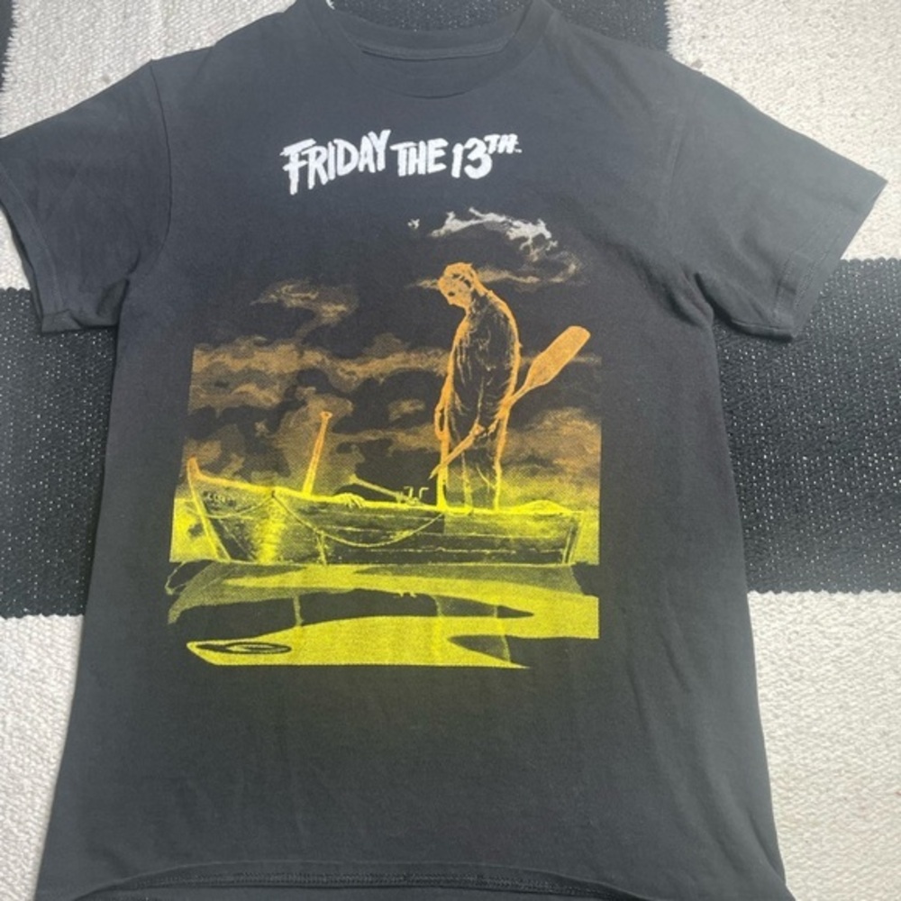 Friday the 13th Mens Size S Neon Graphic Cotton Tee Shirt Halloween Horror Shirt